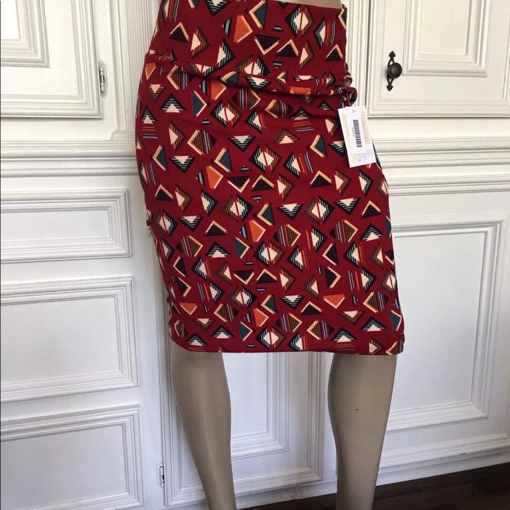 LuLaroe Cassie Skirt